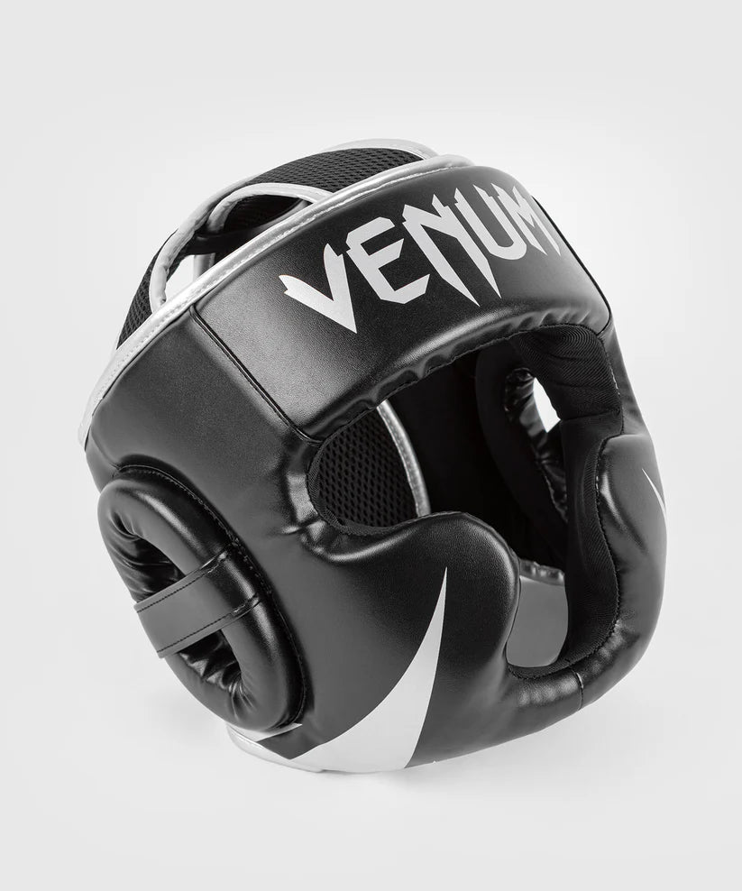 מגן ראש לאיגרוף Venum Challenger  Black/Silver