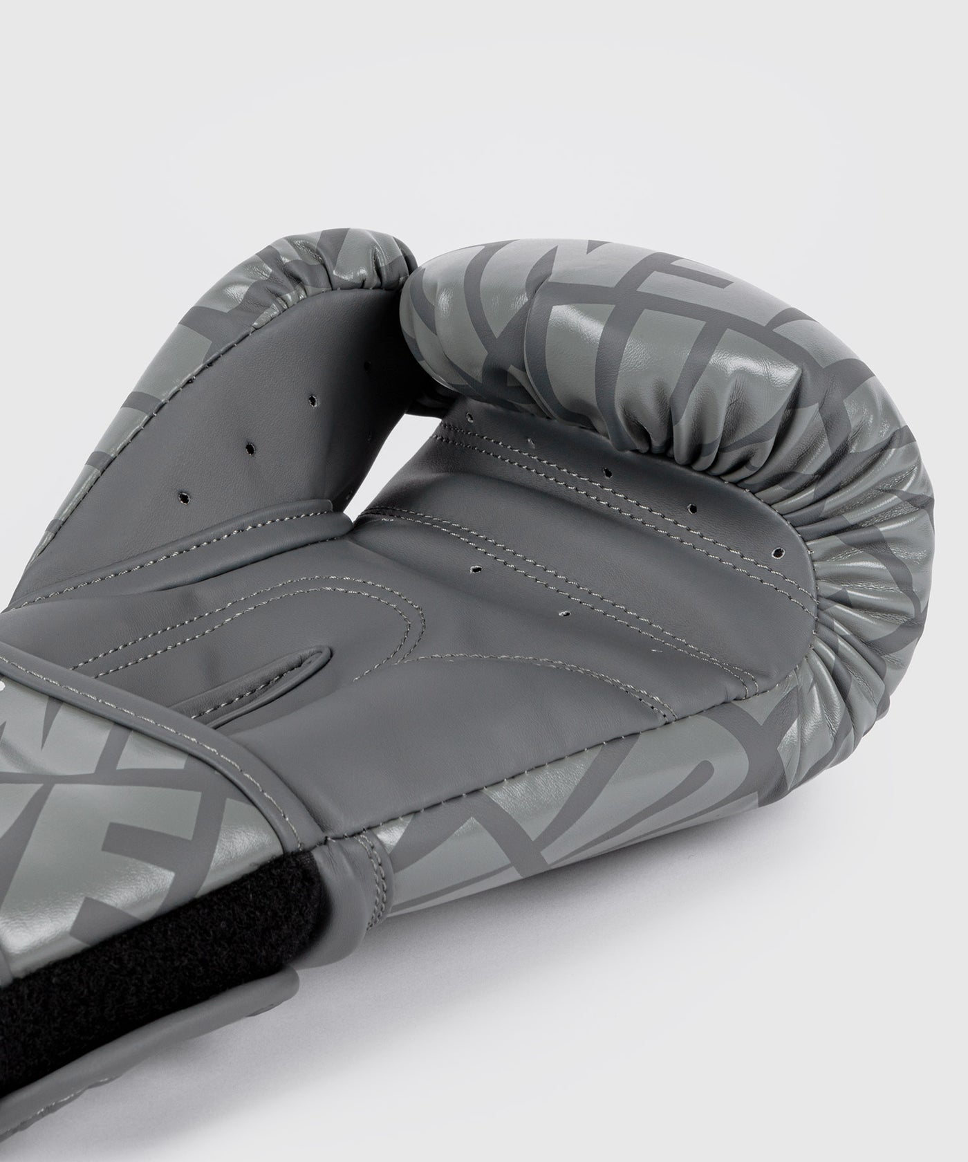 כפפות איגרוף  Venum Contender 1.5  Grey/Black