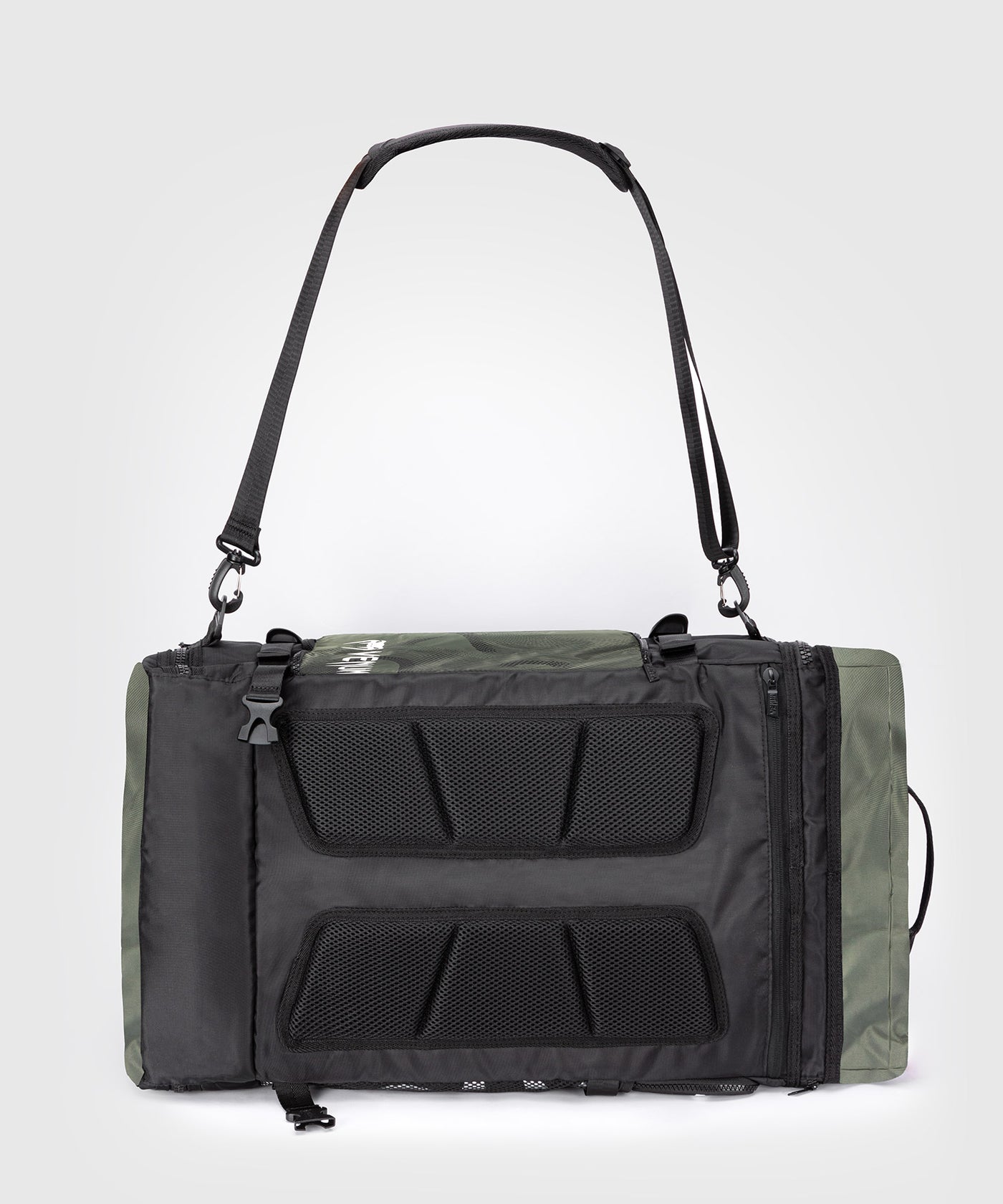 תיק ספורט Venum Trainer Hybrid sports bag