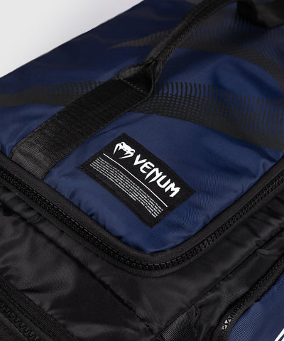 תיק ספורט Venum Trainer Hybrid sports bag