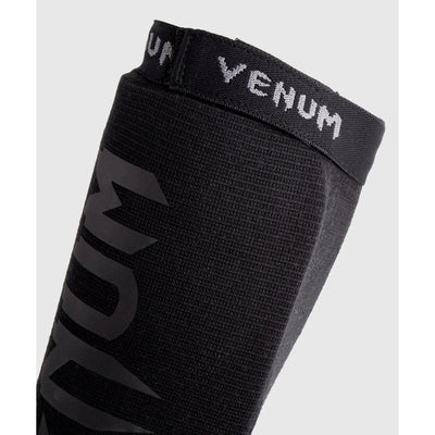 מגני רגליים, Venum Kontact Black-Black - Medium
